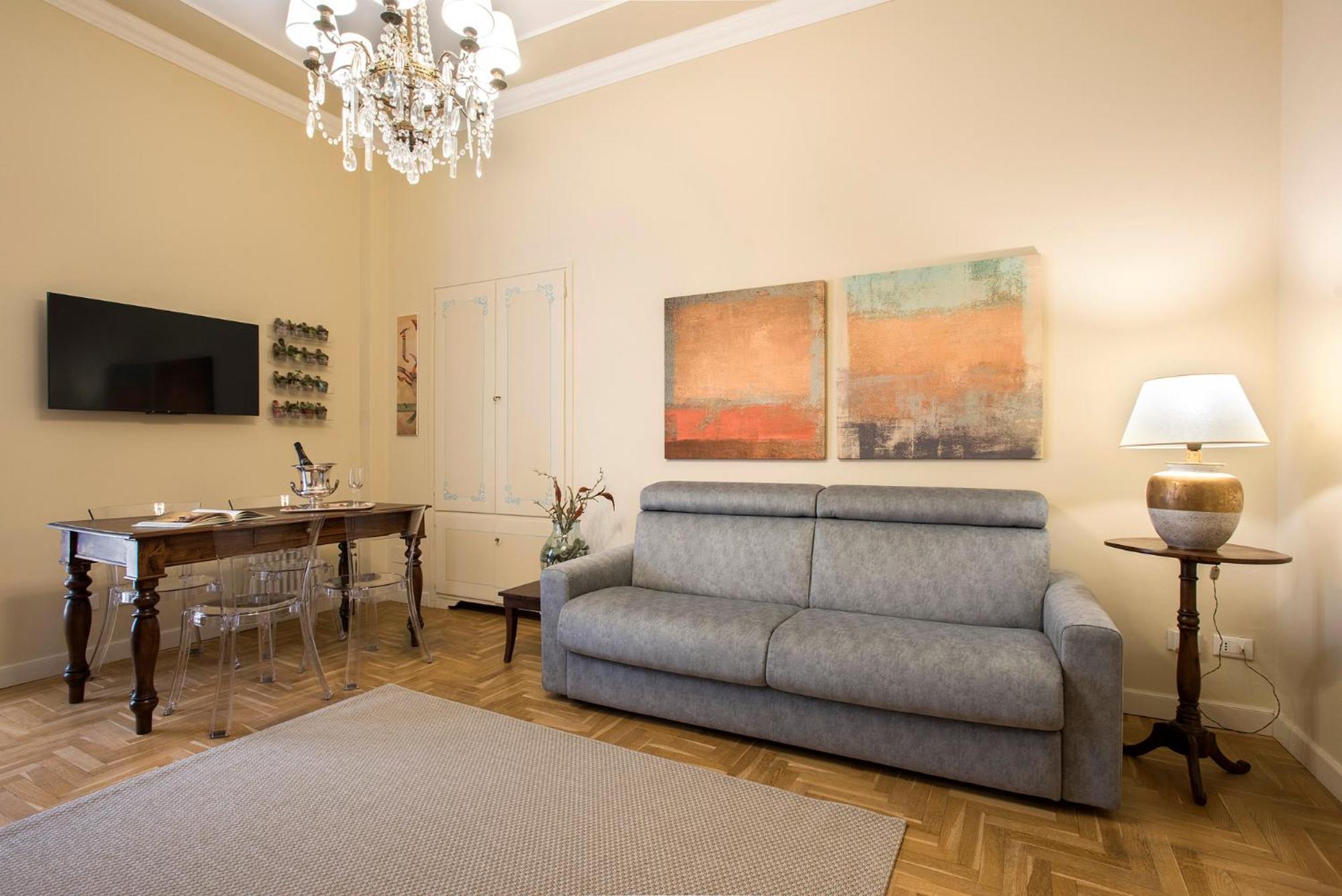 Av Domus Propaganda Apartment